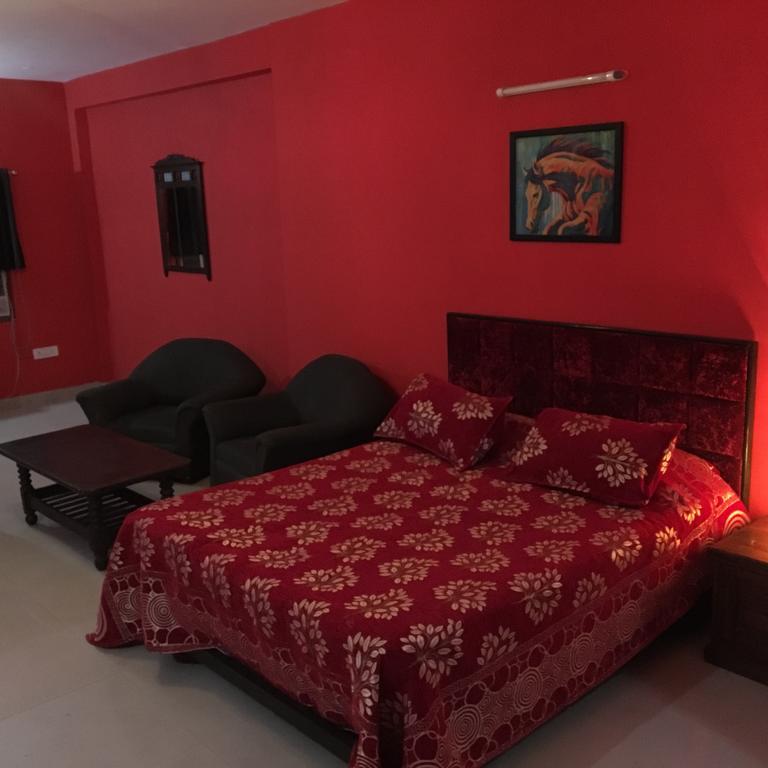 Mykonos Guest House And Spa New Delhi Extérieur photo